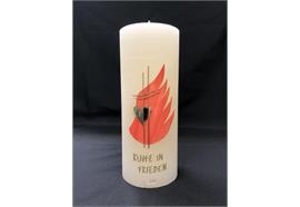 Gedenk/Trauer-Kerze wollweiss: Ruhe in Frieden mit Herz D: 80mm H: 200mm